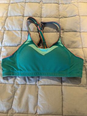 Moving Comfort Sports Bra, size S